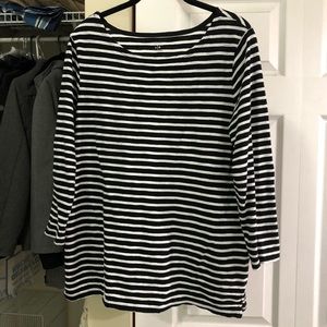 Black and white striped long sleeve tee